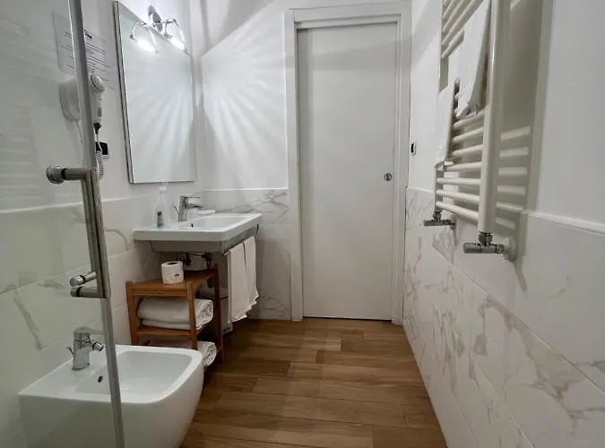 Residenza Madonna Affittacamere 4*