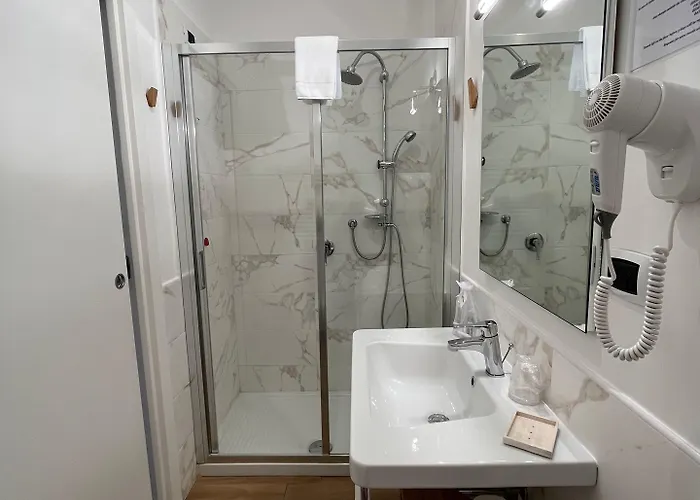 Residenza Madonna Affittacamere 4*